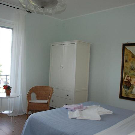B&B Cherry En Rose Лецено Екстериор снимка