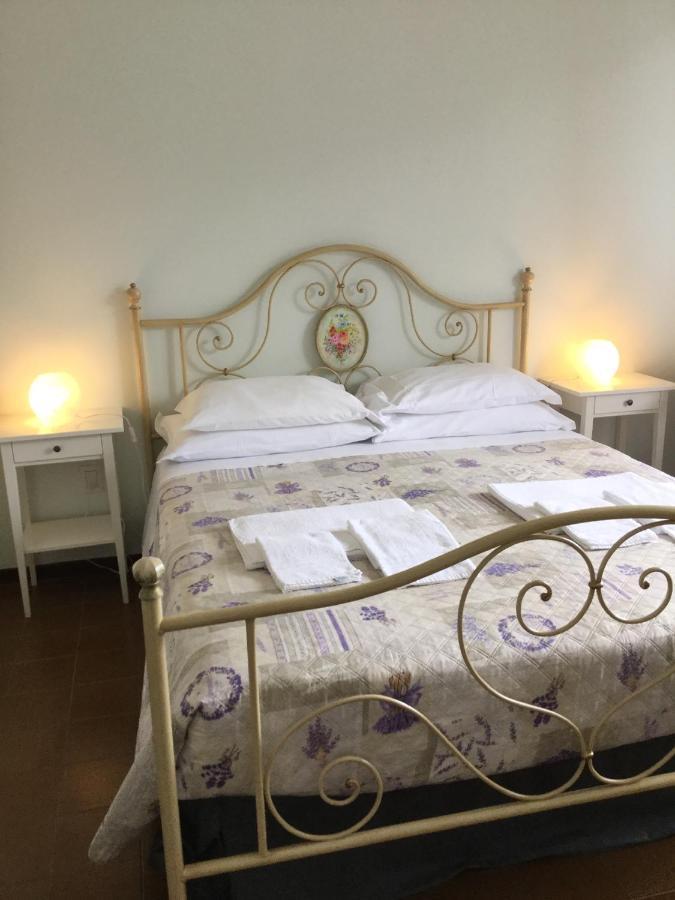 B&B Cherry En Rose Лецено Екстериор снимка